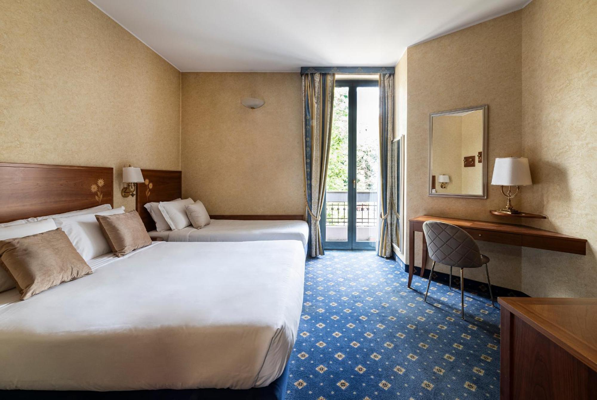Boutique Hotel Dieci Milan Exterior photo